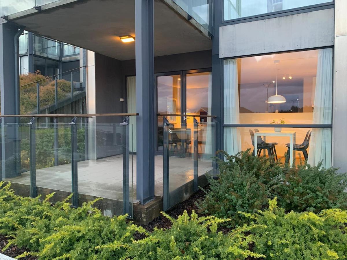 Modern Apartment In The Harbour Of Jorpeland Exterior photo